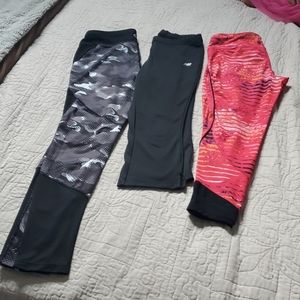 💜5/$10💜Athletic bundle size XS